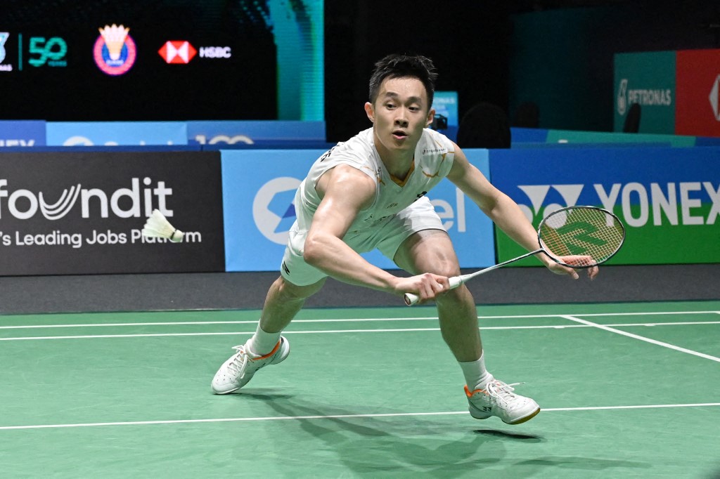 羽球／台灣「一哥」周天成不敵駱建佑8強止步！戚又仁鏖戰三局首闖印尼大師賽4強戰