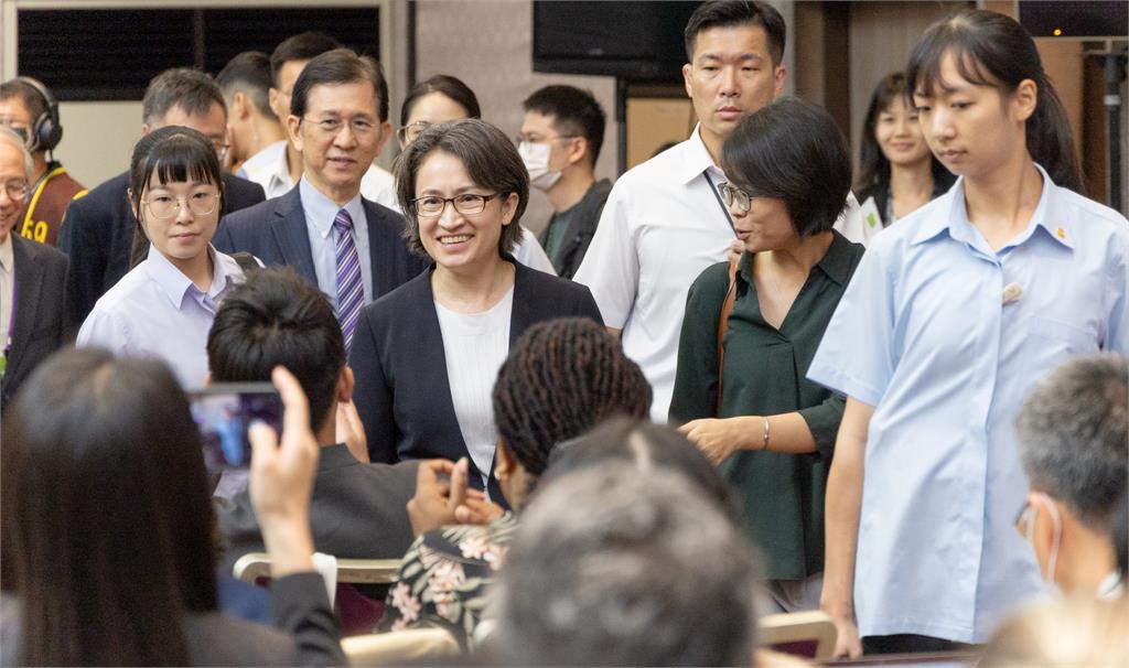 快新聞/建立科技數位治理環境! 蕭美琴:打造科技、世界、以人為本的台灣