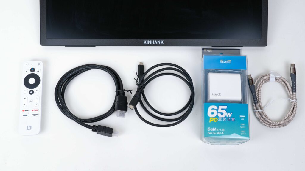 「心得」Kinhank 18.4 – 不只是個攜帶螢幕，更是一台能四處跑的 4K 電視