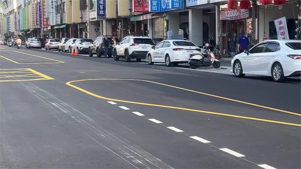 台中馬路現"鬼畫符標線"? 周邊住戶全看攏嘸