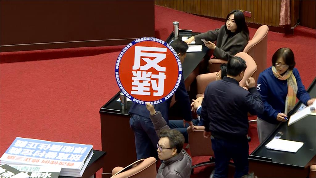 藍軍購條例金額喬不攏鬧內鬨？　傳黨團槓上黨中央