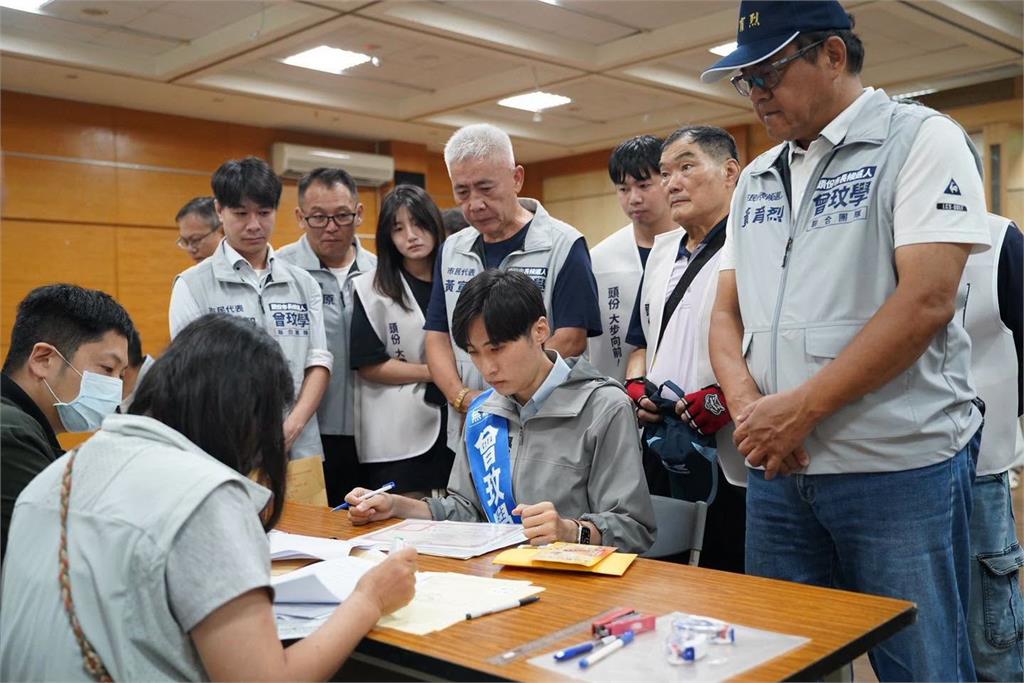 曾玟學「無黨籍突上色」登記戰頭份市長!宣布「身分轉換」一票人狂挺:支持