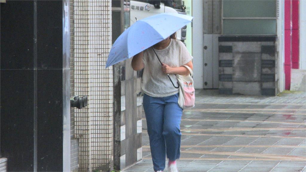 凱米出現「這現象」估宜花登陸 鄭明典示警:雨帶聯想到莫拉克
