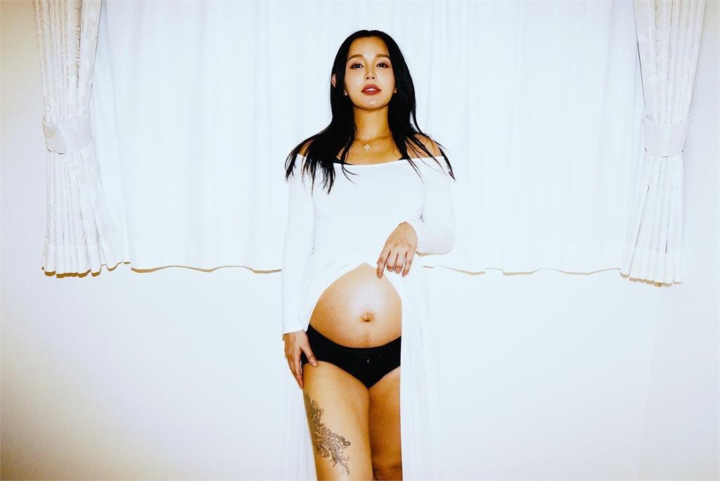 34歲日本暗黑女星爆「懷孕7個月」!認了是當「單親媽媽」達人曝原因