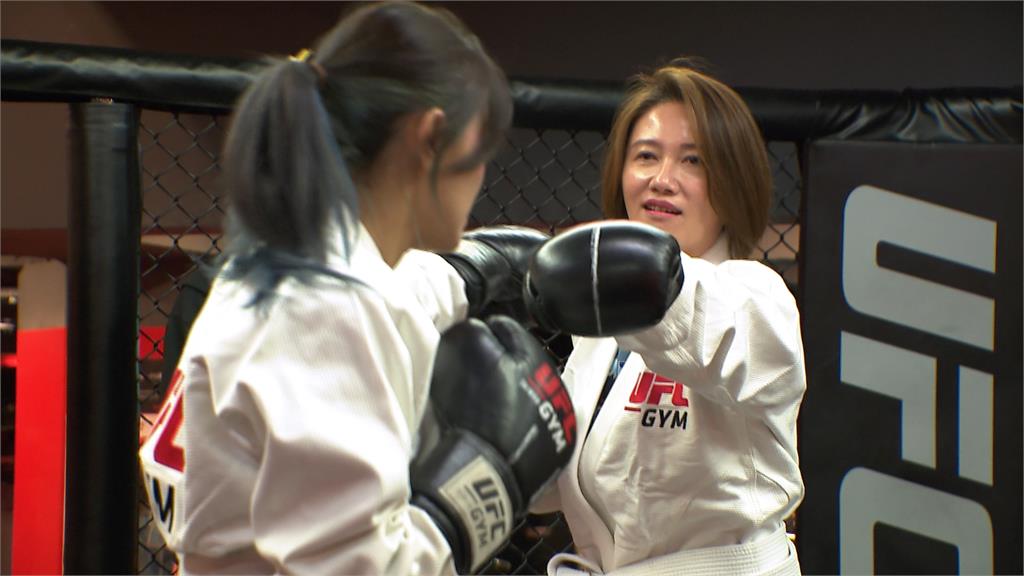 綠營湧言會5選將練柔術打拳擊! 倡導民防拚選戰