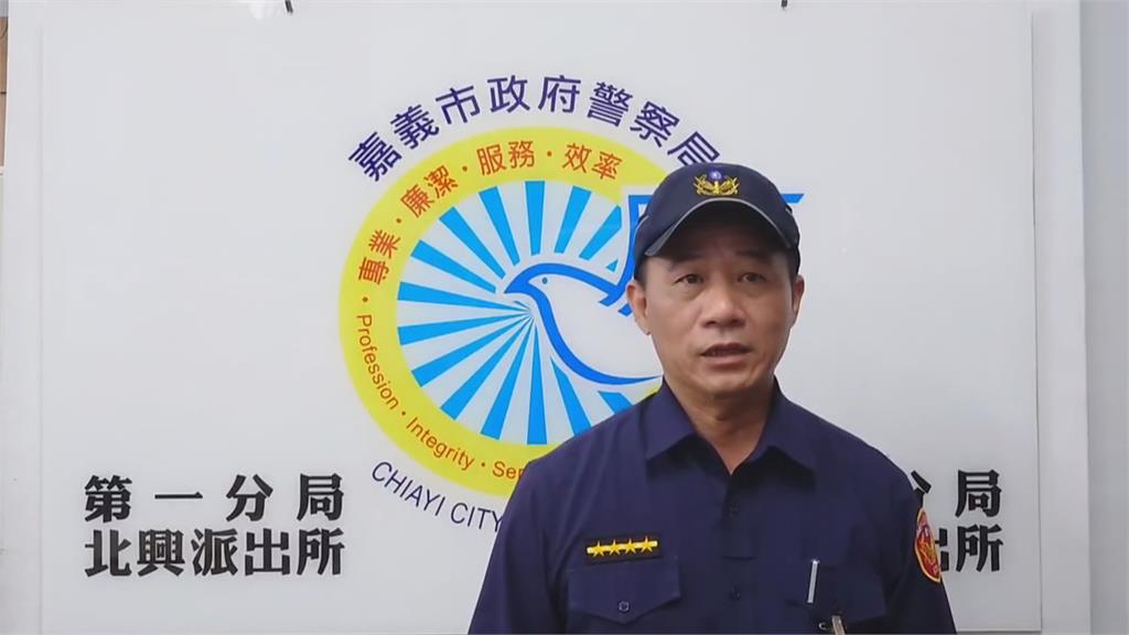 轎車自撞! 通緝犯跳車爬到5樓與警對峙