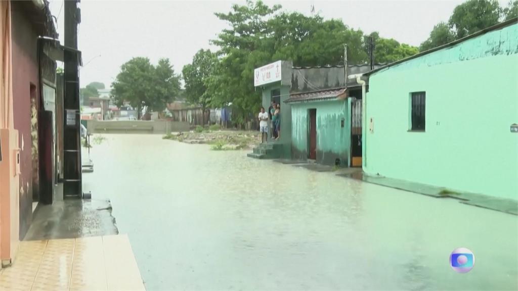 巴西連日大雨引發山崩 瑪瑙斯市山區至少8死