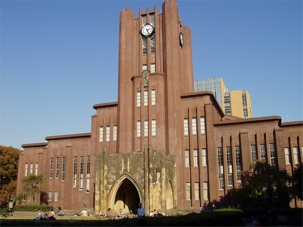 日本高材生靠「三角測量」找回耳機!網友全跪了:這就是學數學的意義
