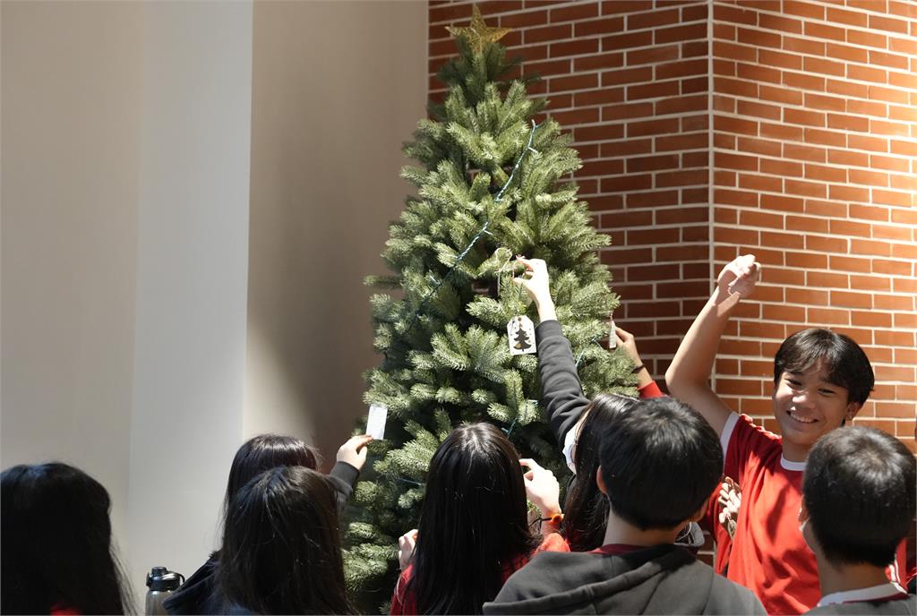 小小鞋盒大大溫暖，TCS送愛到偏鄉