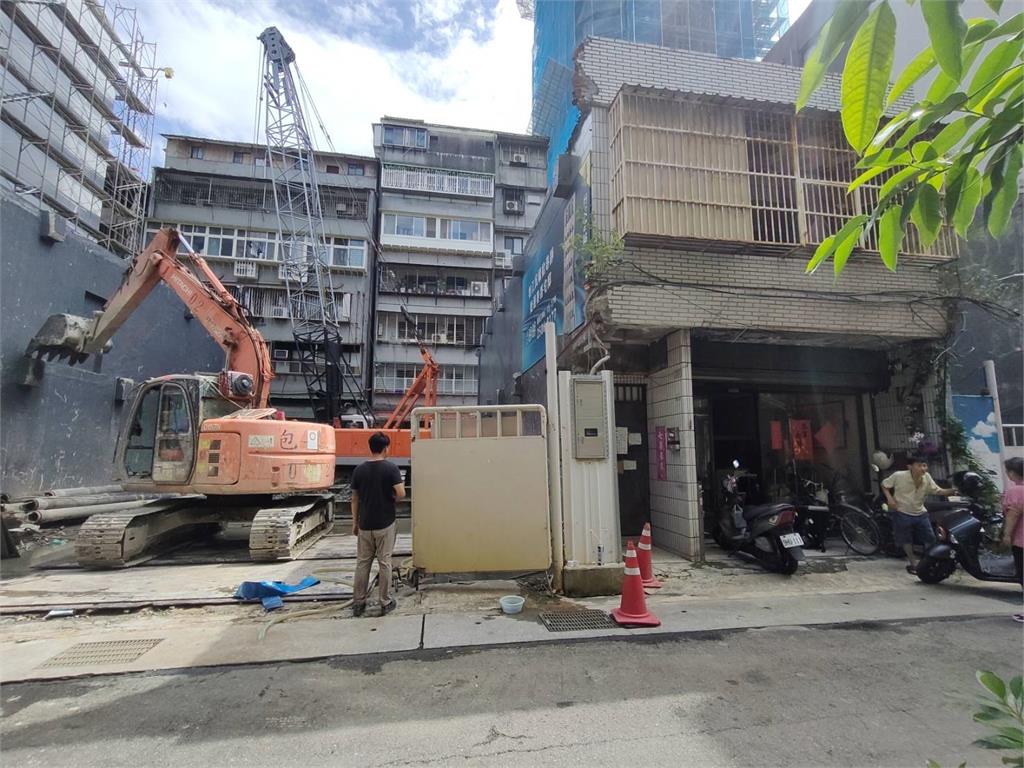快新聞／市長已是沈伯洋了？北市民宅地層下陷蔣萬安慢「2小時」才關心