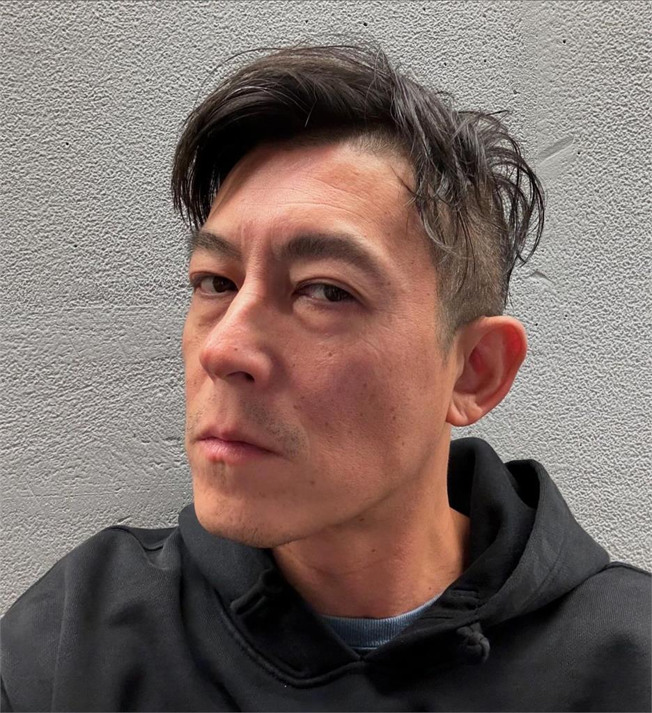 44歲陳冠希輸給前輩劉德華 最新素顏照曝粉絲驚:歲月不饒人!