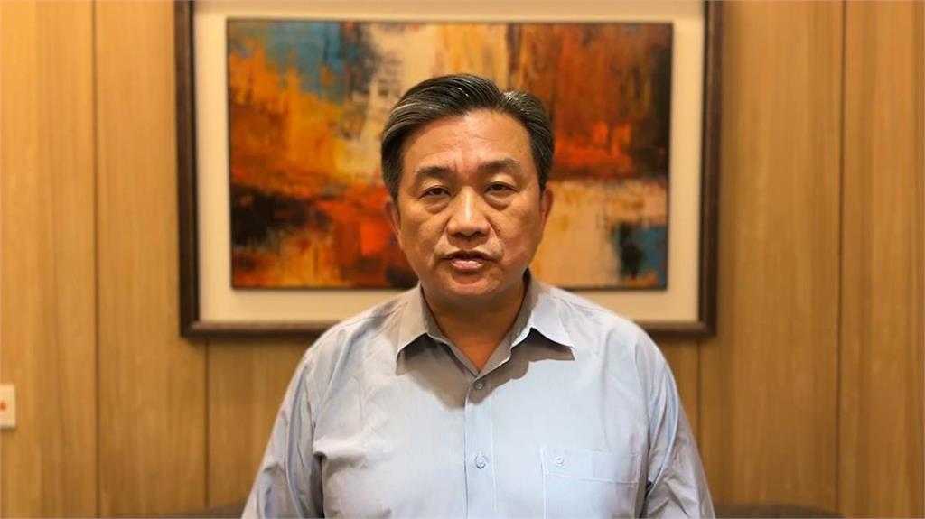 快新聞/