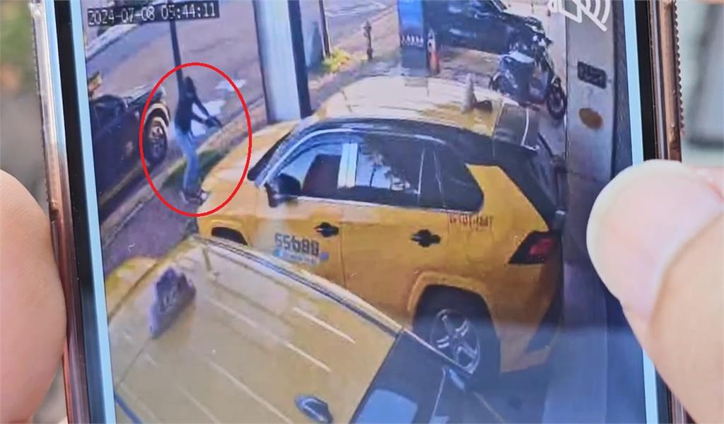 快新聞/監視畫面曝光!林士傑家門口遭伏擊身亡 兇手8秒連轟多槍