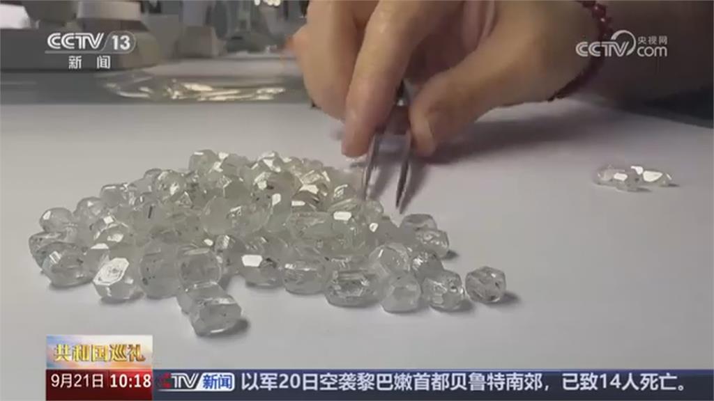 英國4月擬發射實驗艙上太空 拚種出高品質鑽石
