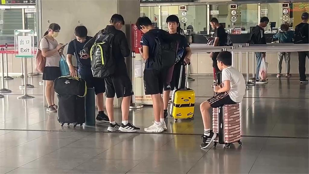 台鐵規定您知道嗎? 行李每人限帶2件、長寬高<220cm