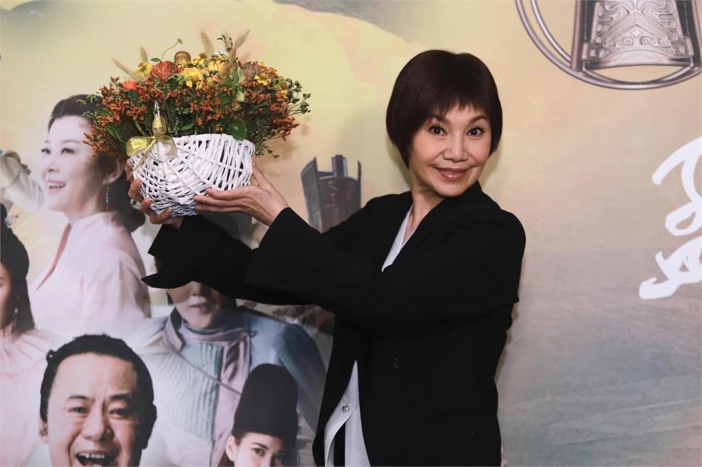堅持傳承歌仔戲文化！25年來唐美雲堅持做那位「關最後一盞燈的人」