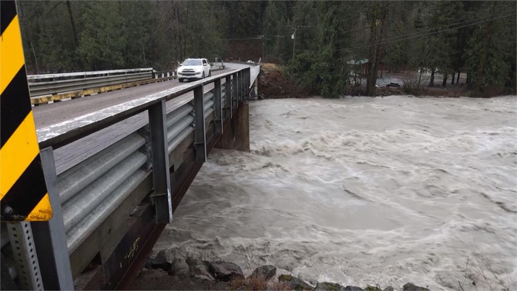 美國華盛頓州暴雨釀歷史性洪災 進入緊急狀態10萬人緊急撤離