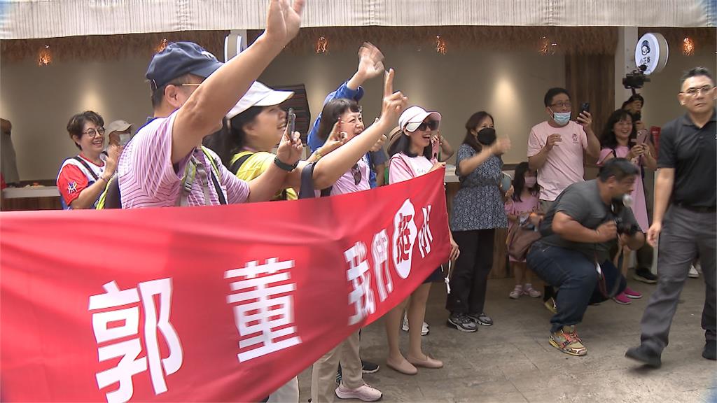 不放棄2024?有獨立參選可能性? 郭台銘停頓2、3秒 神秘回眸笑