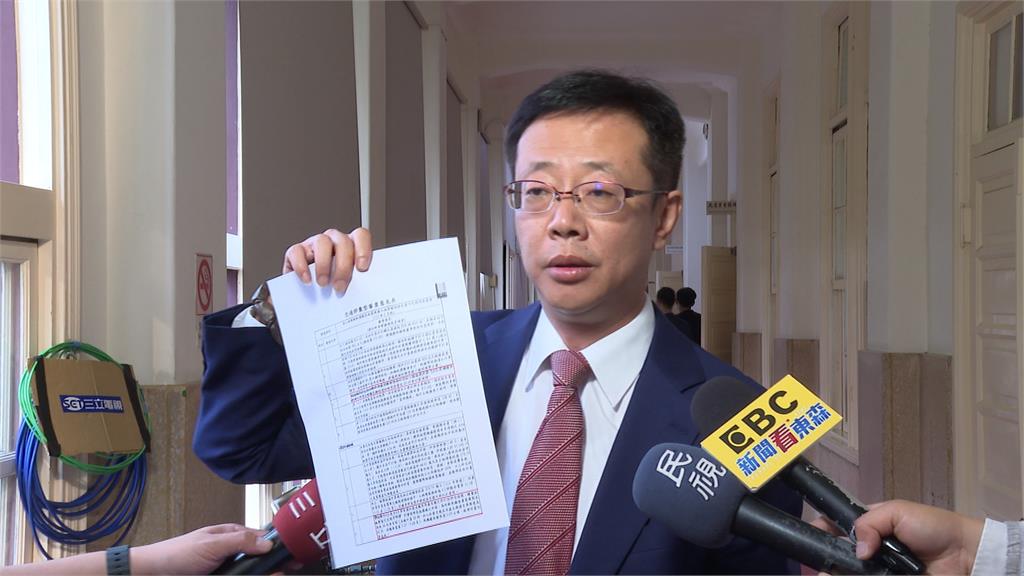立委激戰!林國春掛抹黑看板嗆「歡迎提告」 張宏陸:已報案