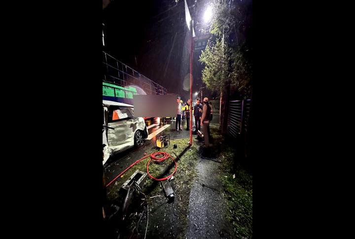 宜蘭五結死亡車禍 聯結車與小客車3死2傷