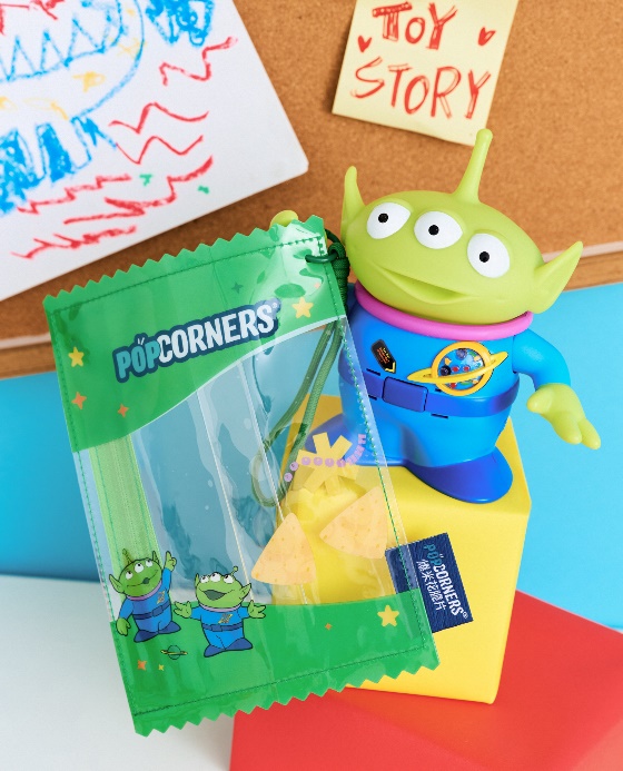 POPCORNERS 爆米花脆片推出《玩具總動員》經典系列周邊