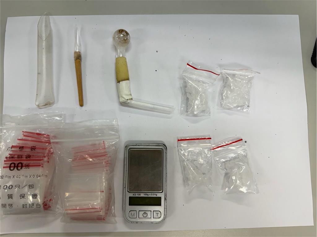 花蓮男子私藏獵槍、毒品 警獲報搜出4包安非他命