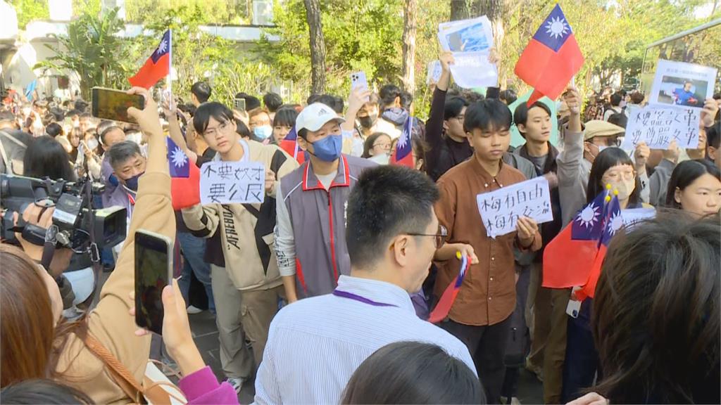 快新聞／蕭旭岑嗆學生1450、側翼　清大生回擊：民主刺客OK？