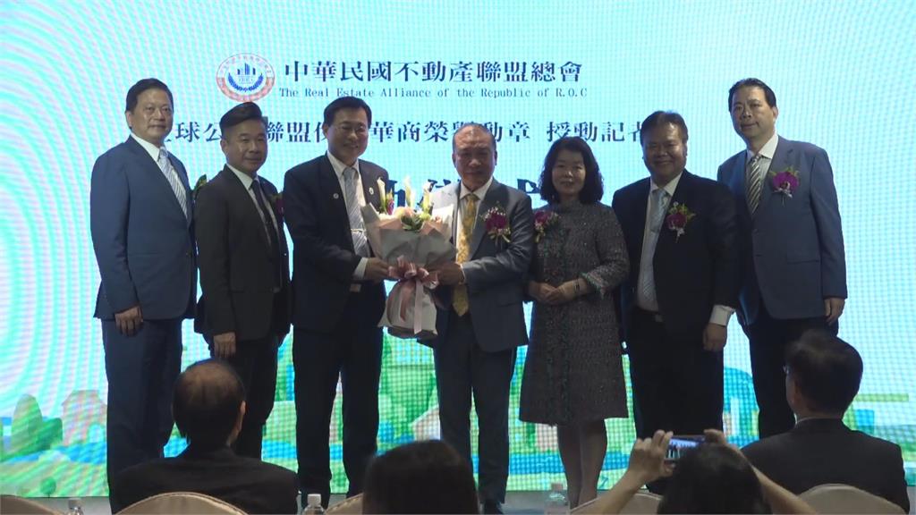 台灣第三人！ 　林正雄榮獲全球公益聯盟金質勳章