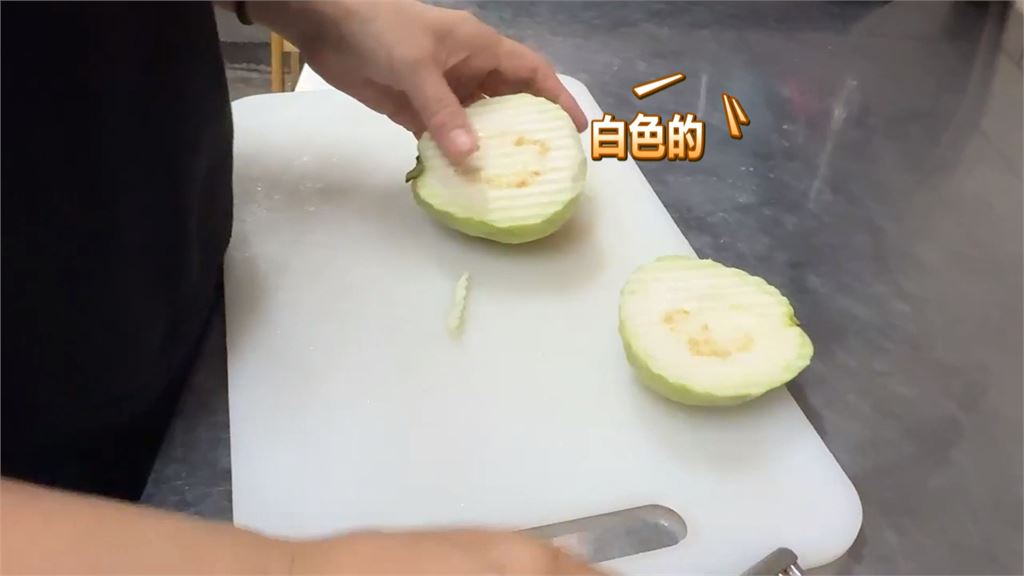 登門推銷自家產水果也要騙？　普通芭樂稱紅心芭樂還不給試吃