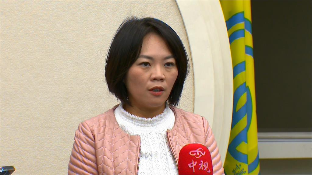 陳佩琪看豪宅「下斡旋」？簡舒培爆：房仲被要求列隊拍手歡迎
