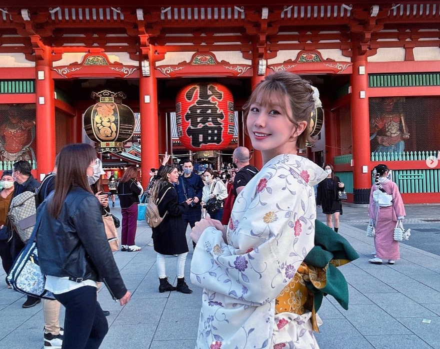 Joeman女友泡澡辣照被挖!轉身卡住「一條線」網暴動:合法嗎?