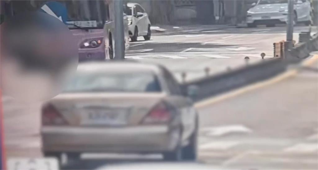 公車