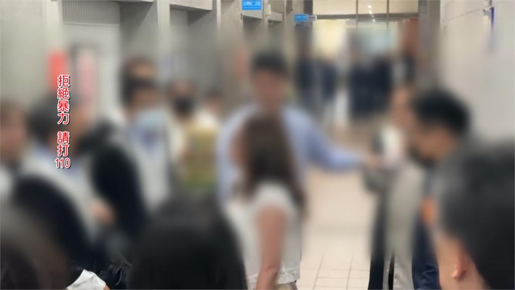 被告法庭外「掌摑律師」　台中地院挨批消極處理