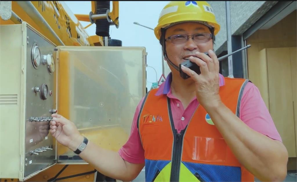 《城市的微光》影片向勞工致敬 黃偉哲：寫給城市的情書