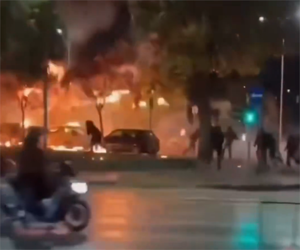 快新聞/伊朗示威活動已釀逾百死、千人被捕 議長囂張放話:美軍事基地恐成攻擊目標