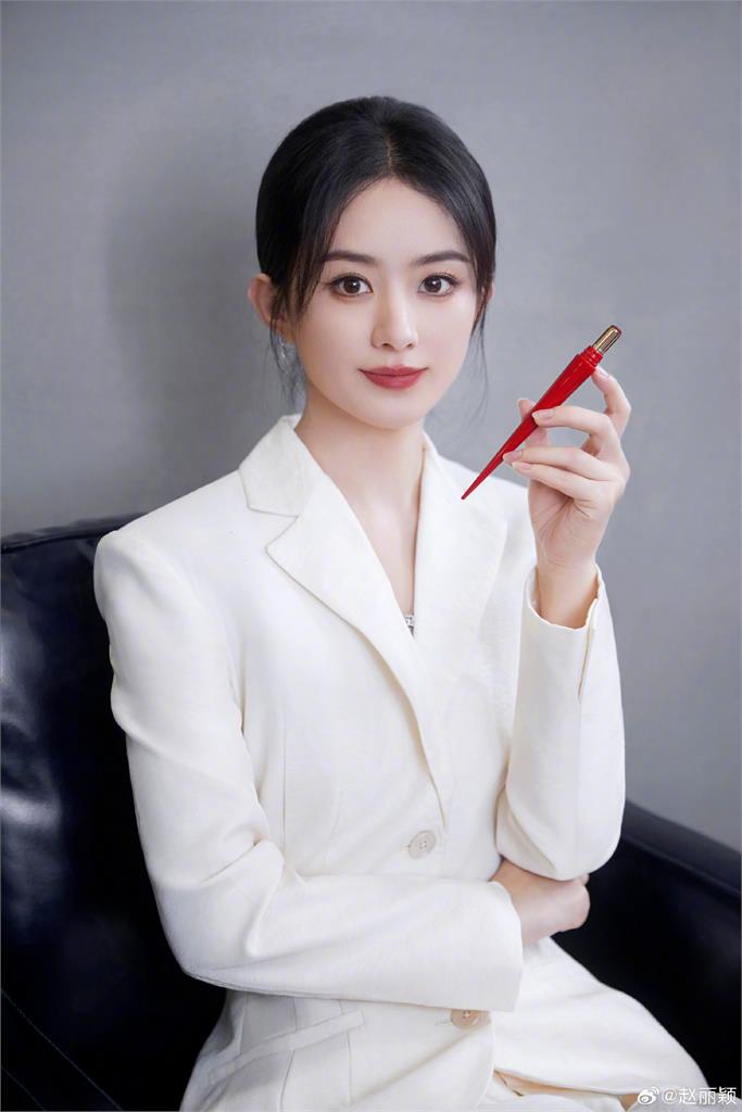 趙麗穎「愛搶風頭」慘遭酸?女星拿影后感言「獨漏她」粉絲掀論戰