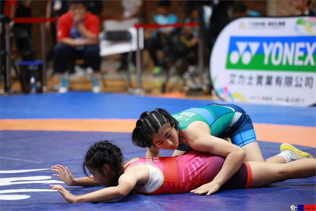 嘉義縣角力新秀穩健成長，朴子國中黃珞旖榮獲金牌