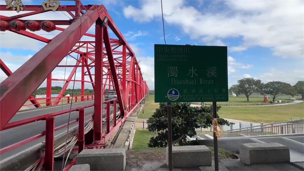 雲林濁水溪沙塵暴「失速狂飆」 懸浮微粒創2年新高