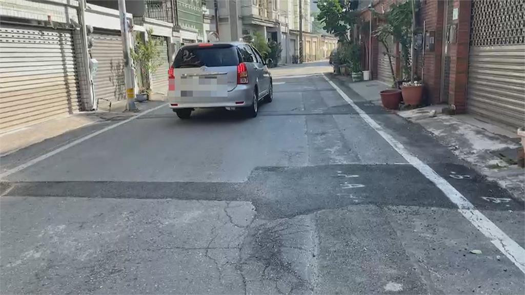 道路顛簸...騎車浮浮沉沉 像在走「海波浪」 專業減速墊? 居民抱怨連連