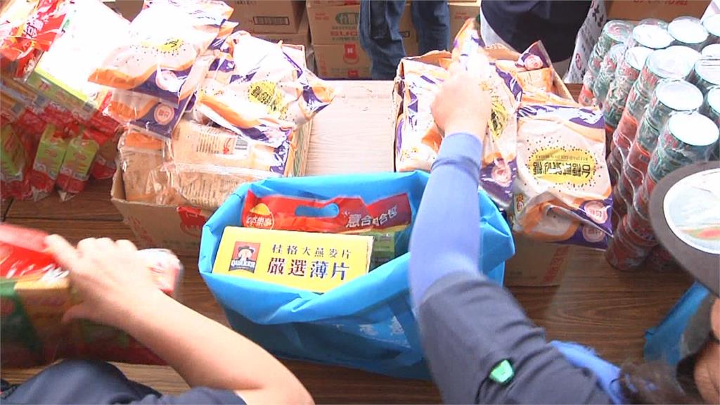防疫又顧「好兄弟」 賣場「代客普度」還直播 業績超夯!