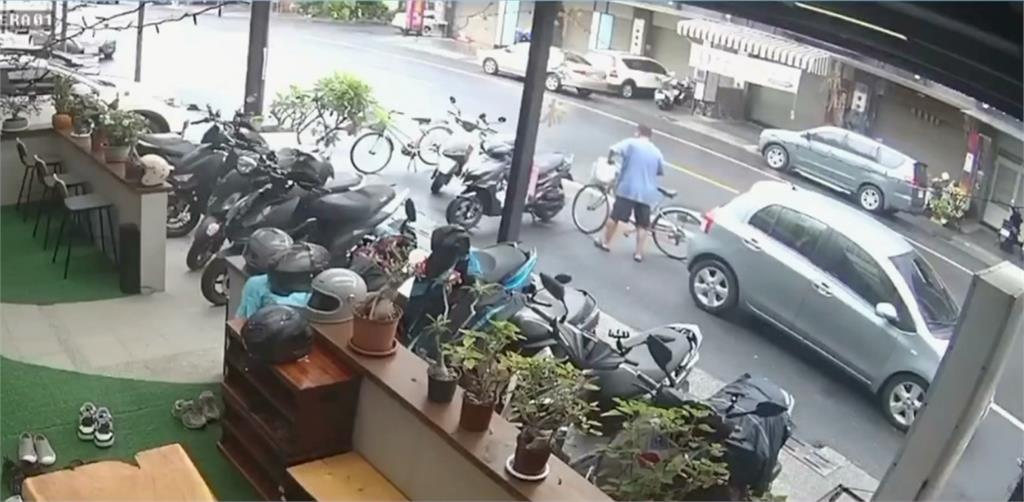 機車鑰匙忘拔!車廂皮夾被偷 屏東大學生懊惱:房租沒了
