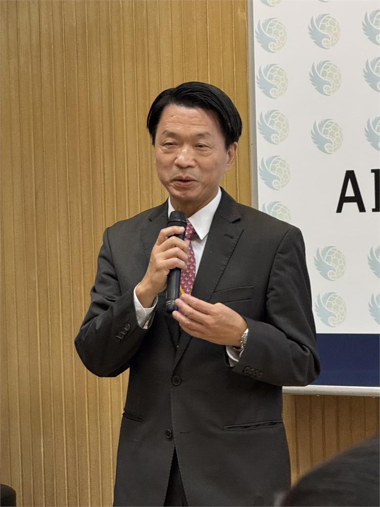 企業大咖齊聚 淡江「觀勢匯天下」啟動後EMBA最高規格課程
