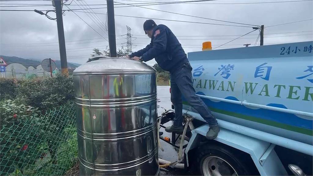陽金公路坍方毀「儲水快濾筒」 金山268戶停電、最快兩天後恢復供水