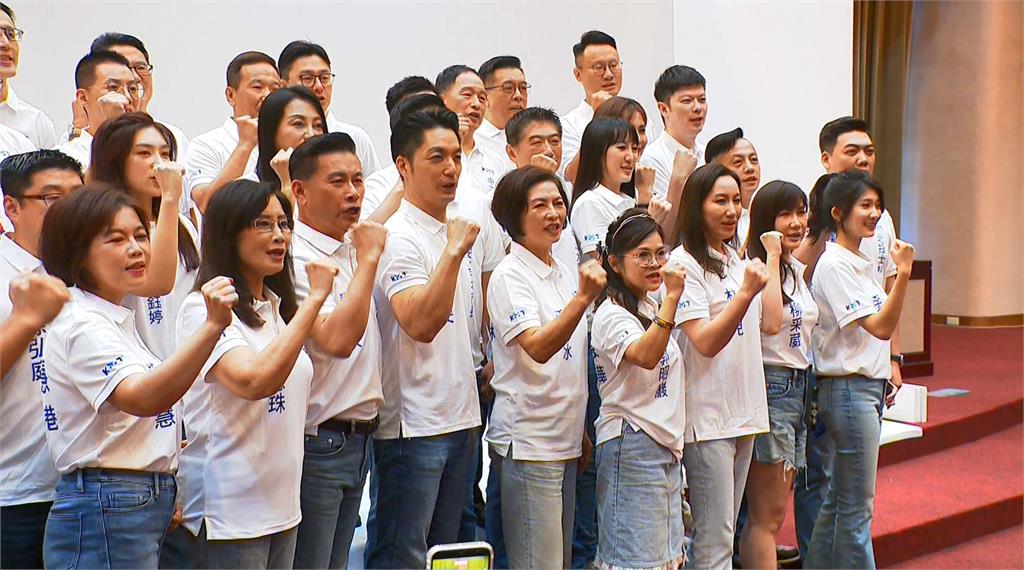 蔣萬安喊普發2萬　吳思瑤：顧好市政！不要只想做蔣總統