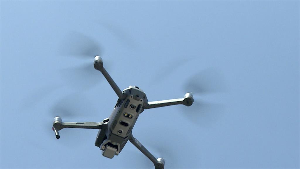 到陽明山泡裸湯驚見空拍機　近30名女生嚇壞了