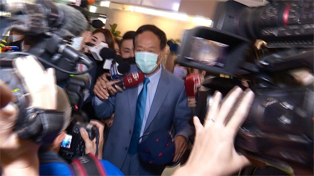 國民黨徵召侯友宜態勢趨明? 郭台銘訪日:相信中華民國