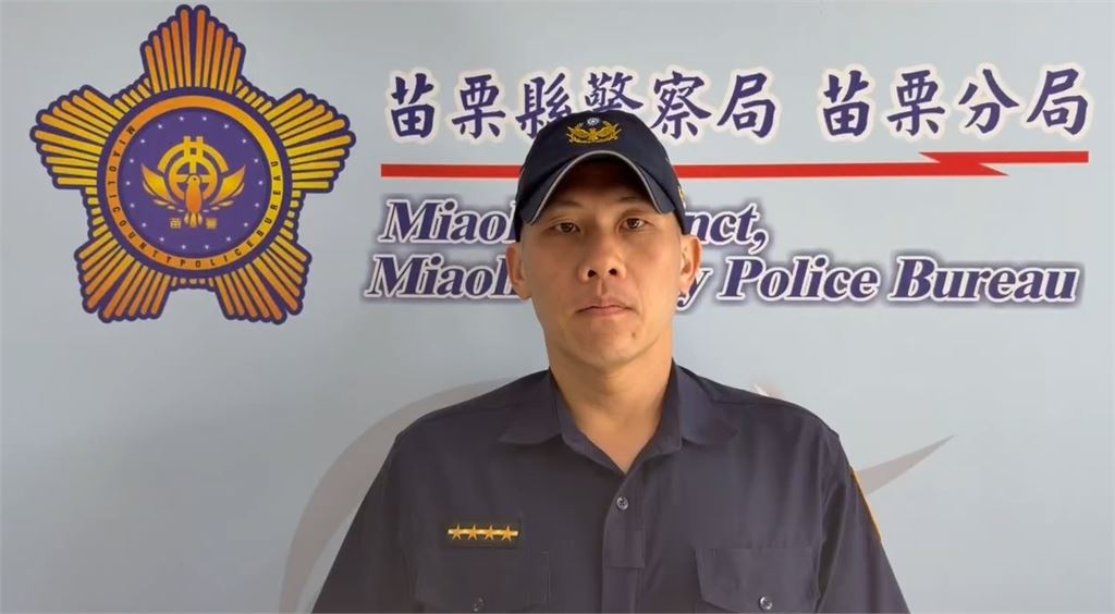 薔琵逼近！強風吹倒苗栗看板　繩索如「血滴子」擊落騎士