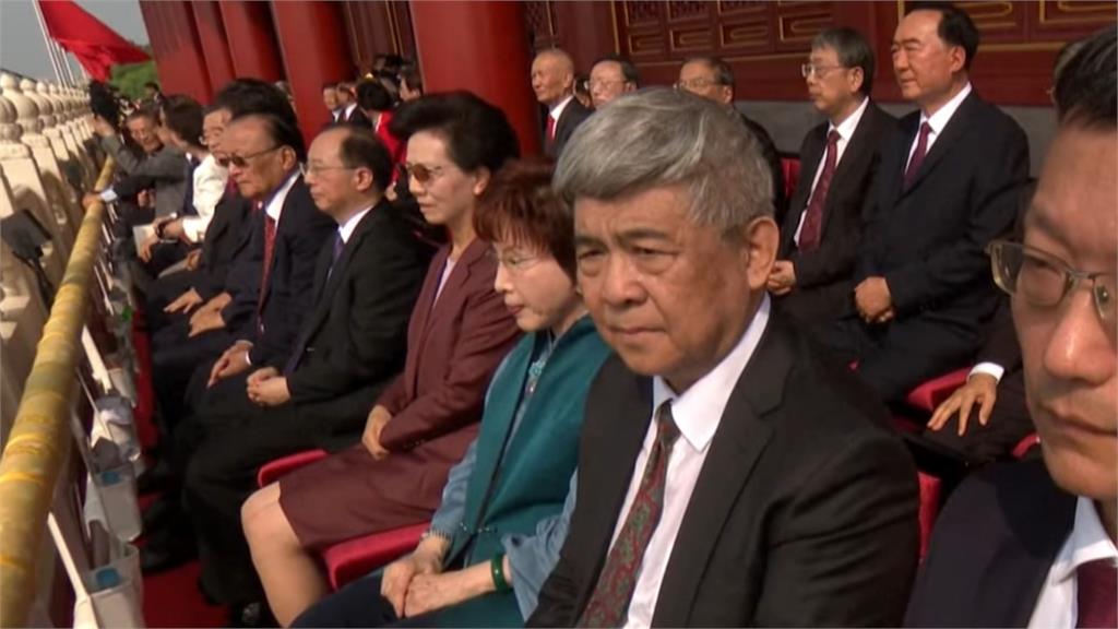 洪秀柱登天安門閱兵違法? 梁文傑:政黨應對自己負責