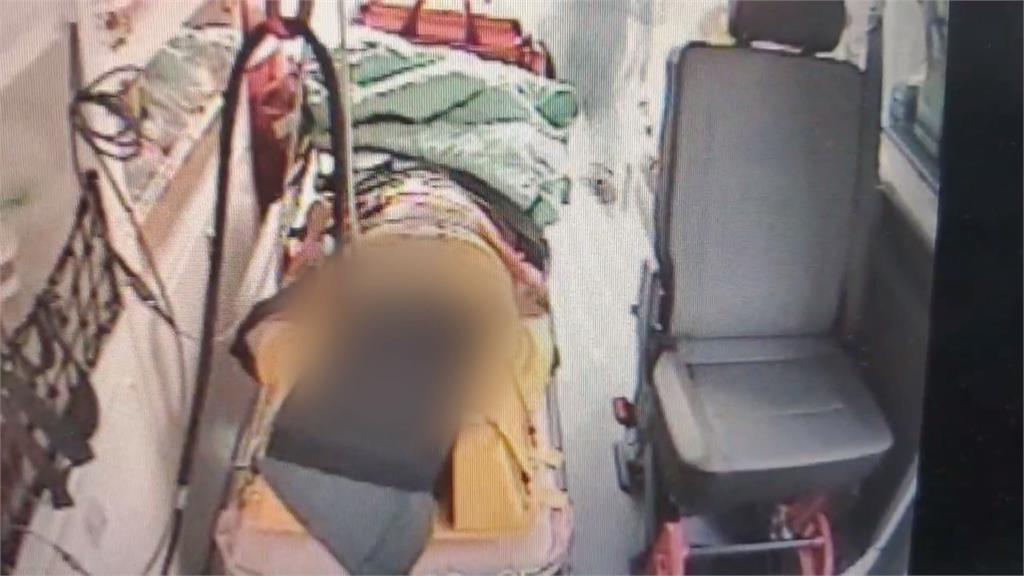 翻車直墜荔枝園！　祖孫5人受困消防破壞器材急救援