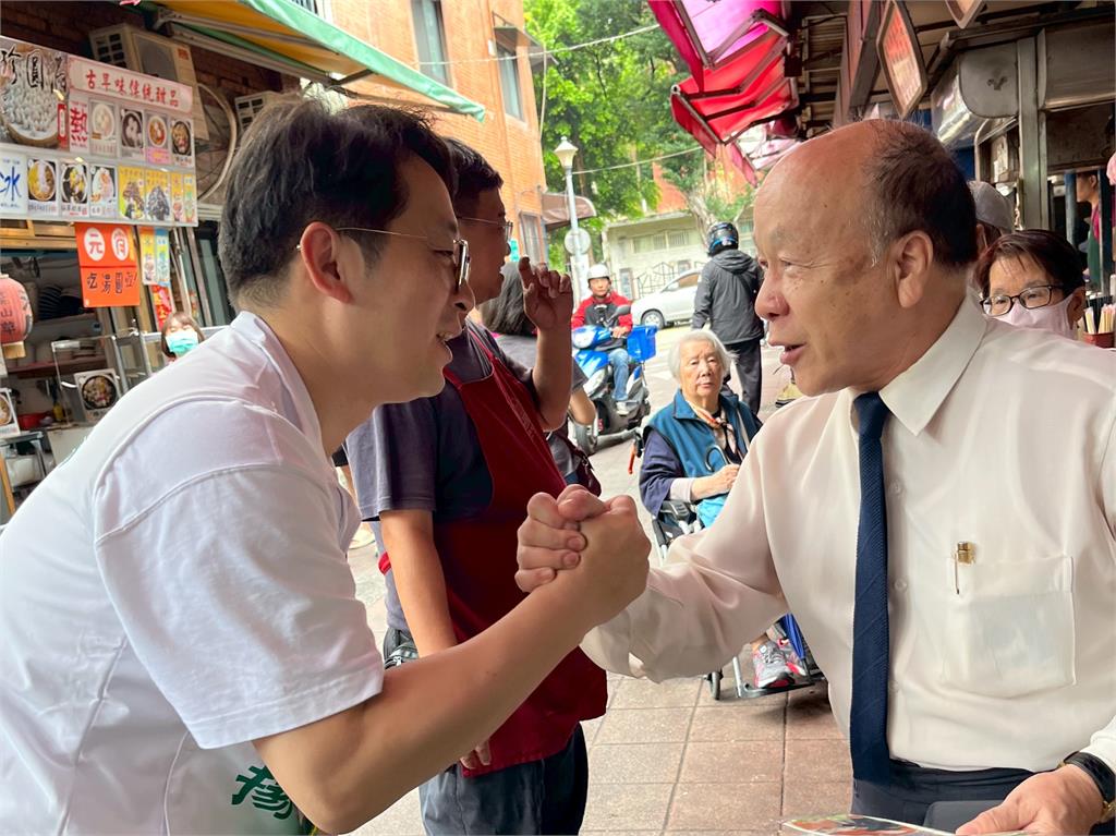 林子揚赴大稻埕慈聖宮參拜　盼得人民支持也獲神明加持